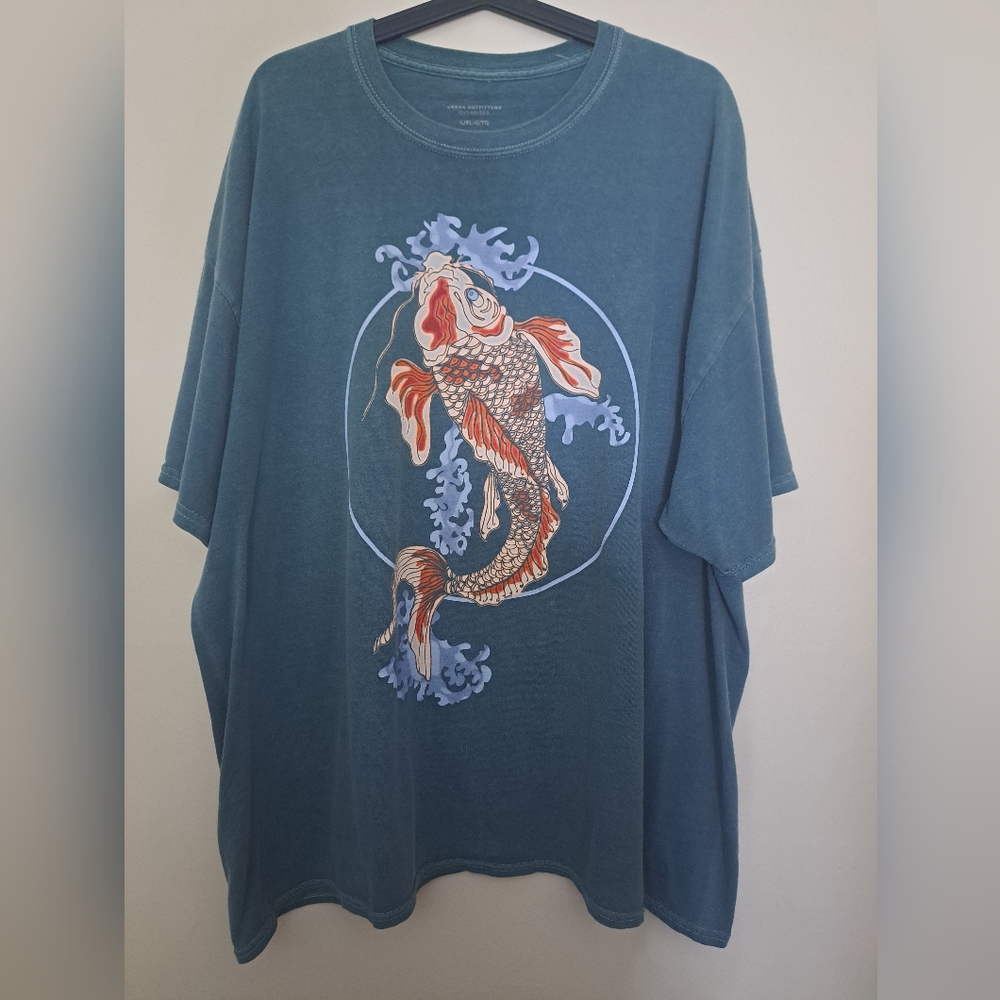 Urban Outfitters tee